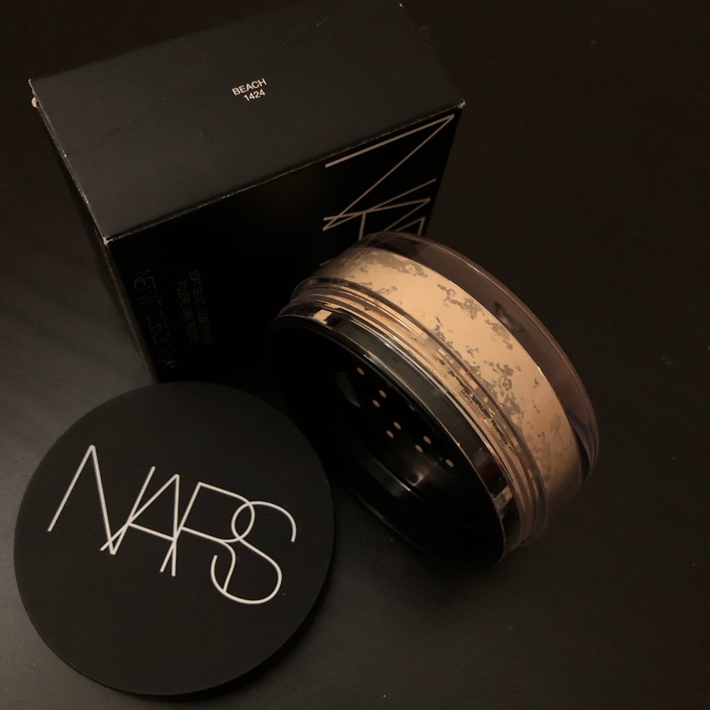 NARS Soft Velvet Loose Powder Beach NWB